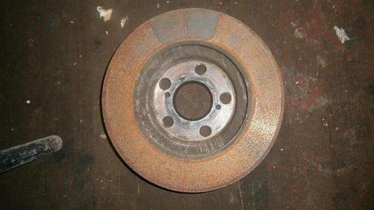 Тормозной диск Тойота Приус в Самаре 12589