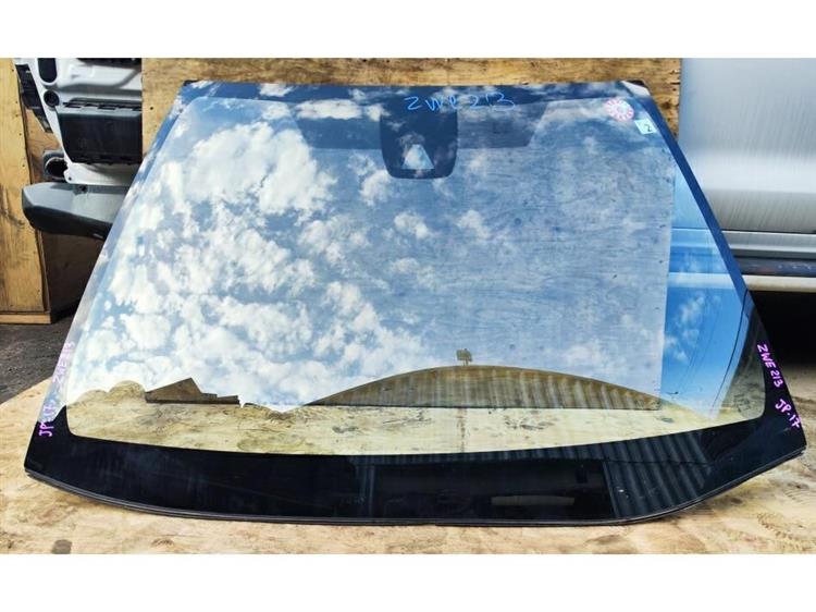 Лобовое стекло Тойота Королла в Самаре 255796