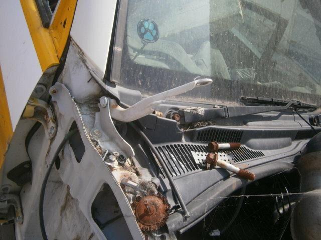Решетка под лобовое стекло Тойота Хайлюкс Сурф в Самаре 29486